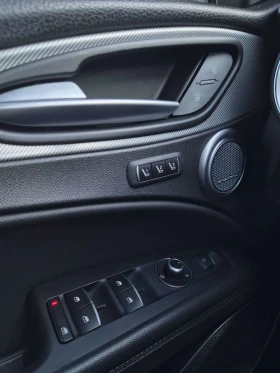 Alfa Romeo Stelvio * 2.0 Turbo 16V Ti Sport AWD * CARFAX *  | Mobile.bg � ����� ������ 11