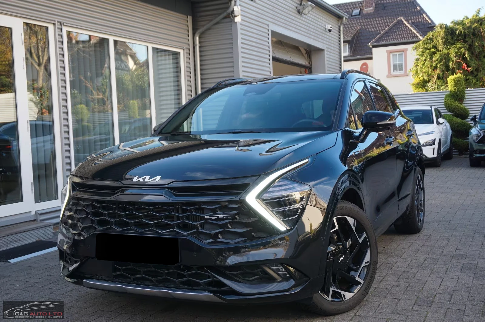 Kia Sportage PHEV/265HP/GT-LINE/PANO/MEMO/4WD/NAVI/360/LED/554g, снимка 1