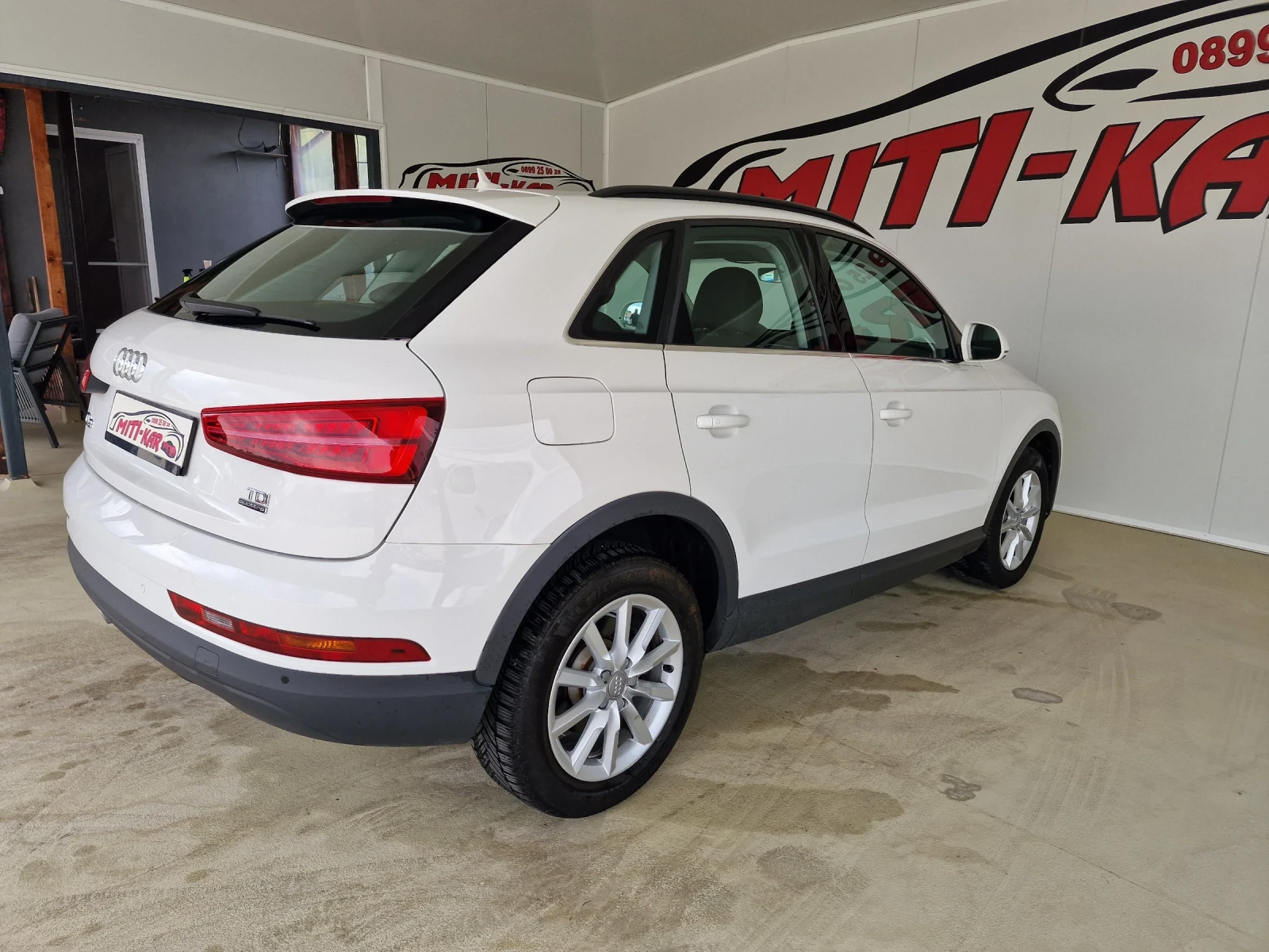 Audi Q3 2.0 150kc 4x4 - изображение 6
