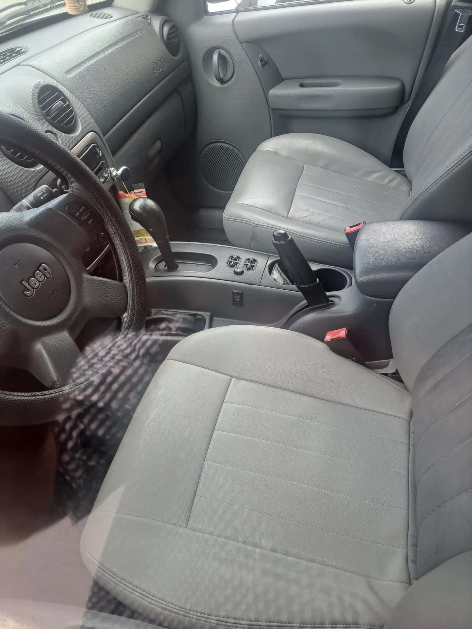 Jeep Cherokee  - изображение 3