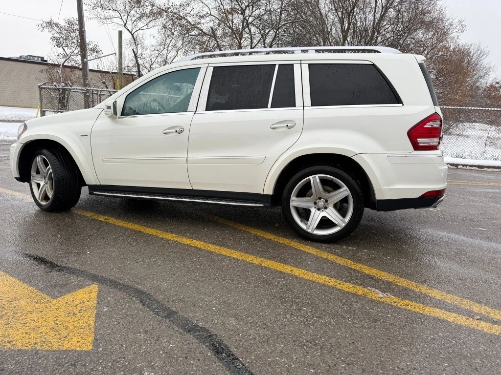 Mercedes-Benz GL 550 ОБДУХВАНЕ * * ЧЕРЕН САЛОН * * CARFAX * *  - изображение 6