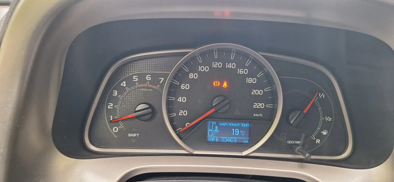 Toyota Rav4, снимка 12 - Автомобили и джипове - 53761104