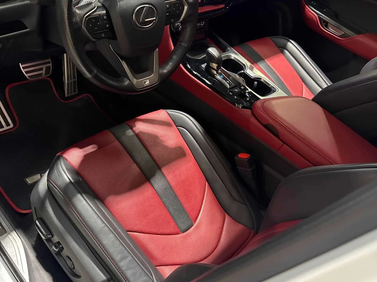 Lexus NX * 450h+ AWD * CARFAX * ��������� * ��������� | Mobile.bg � ����������� 16