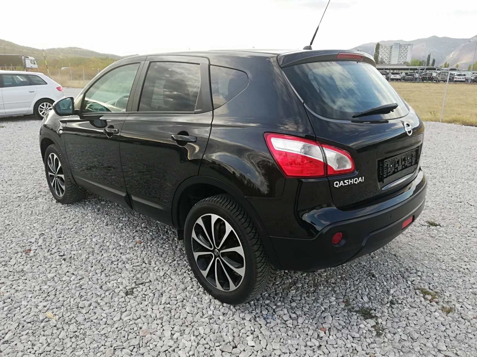 Nissan Qashqai 2.0d kli navi n-tec 150ks | Mobile.bg � ����������� 4