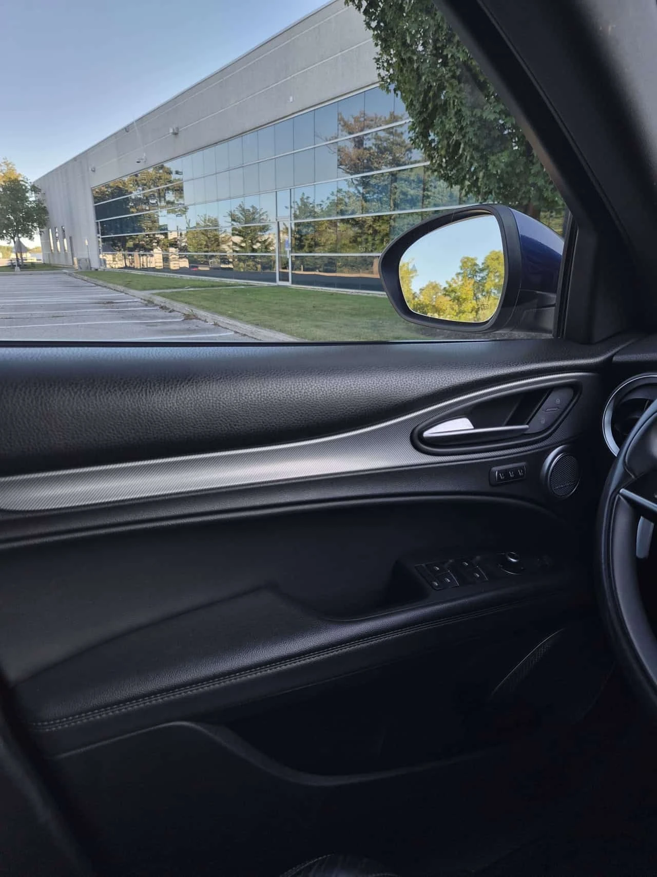 Alfa Romeo Stelvio * 2.0 Turbo 16V Ti Sport AWD * CARFAX *  | Mobile.bg � ����������� 14