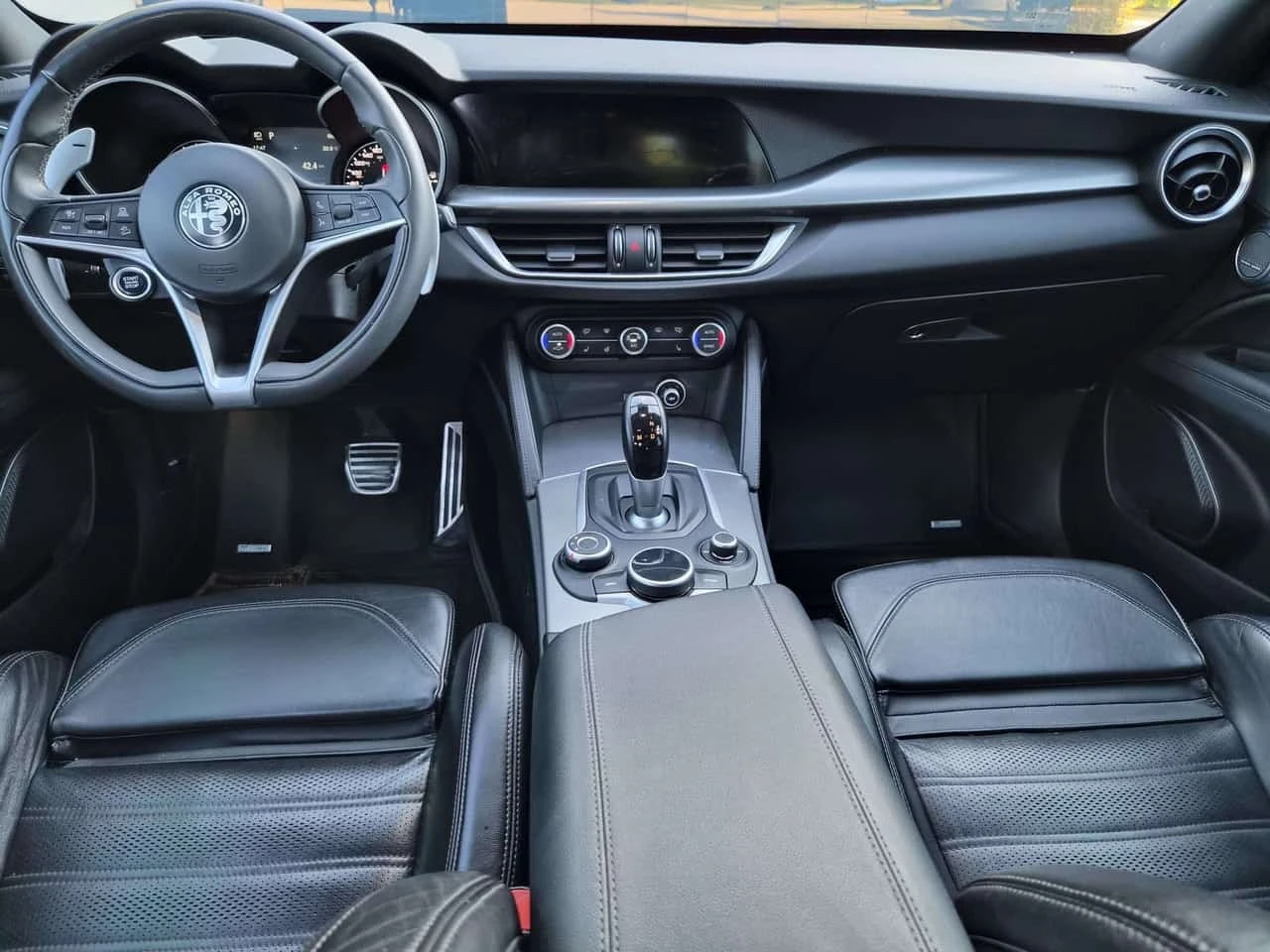 Alfa Romeo Stelvio * 2.0 Turbo 16V Ti Sport AWD * CARFAX *  | Mobile.bg � ����������� 9