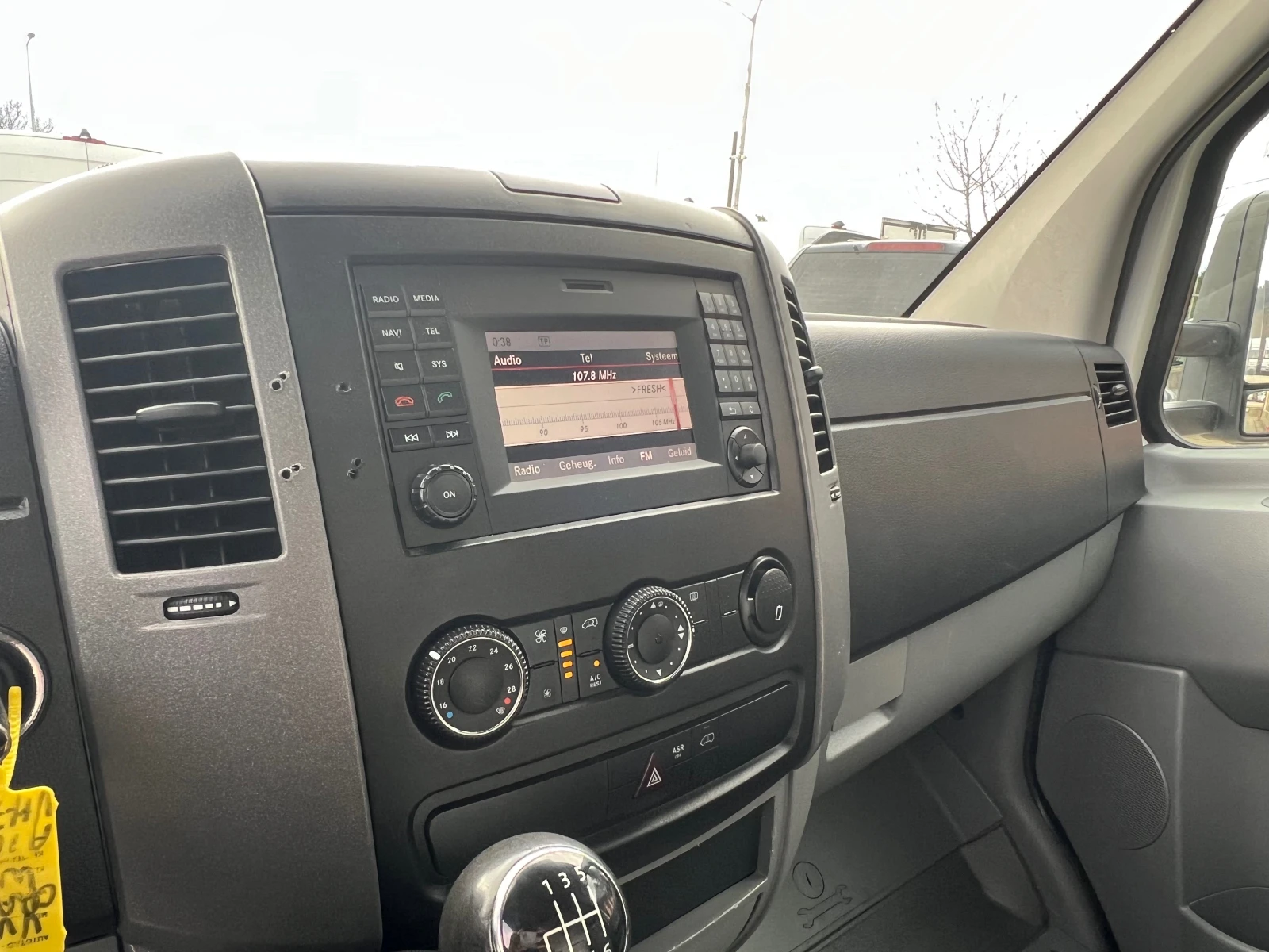 VW Crafter 3500кг , DHOLLANDIA , NAVI , FULL - изображение 10