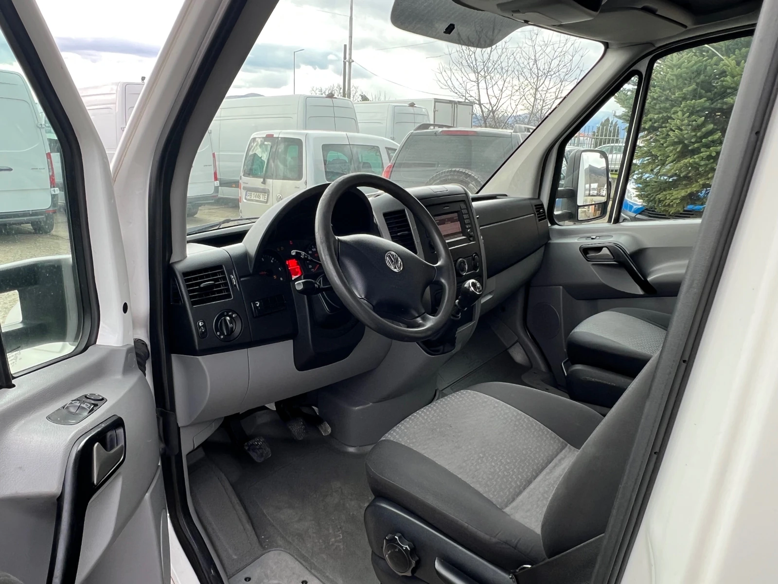 VW Crafter 3500кг , DHOLLANDIA , NAVI , FULL - изображение 9