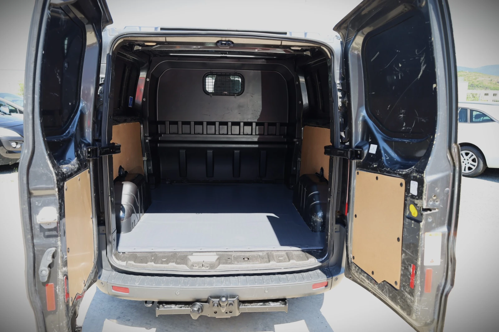 Ford Transit Custom 2.0 D, снимка 14 - Бусове и автобуси - 54968715