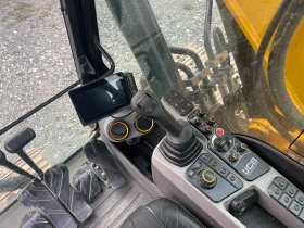  JCB 220 X SLC  +    | Mobile.bg    13
