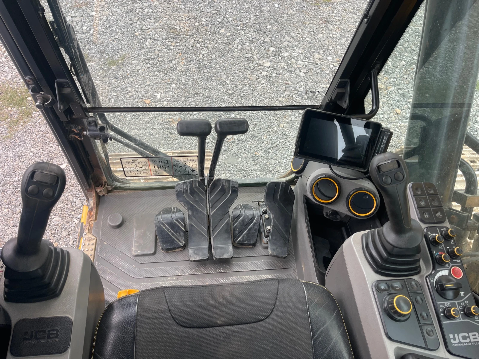  JCB 220 X SLC    | Mobile.bg   14