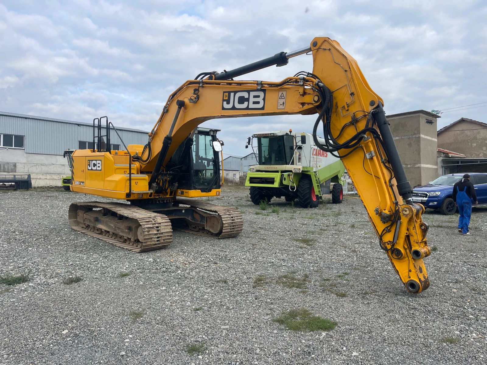  JCB 220 X SLC    | Mobile.bg   1