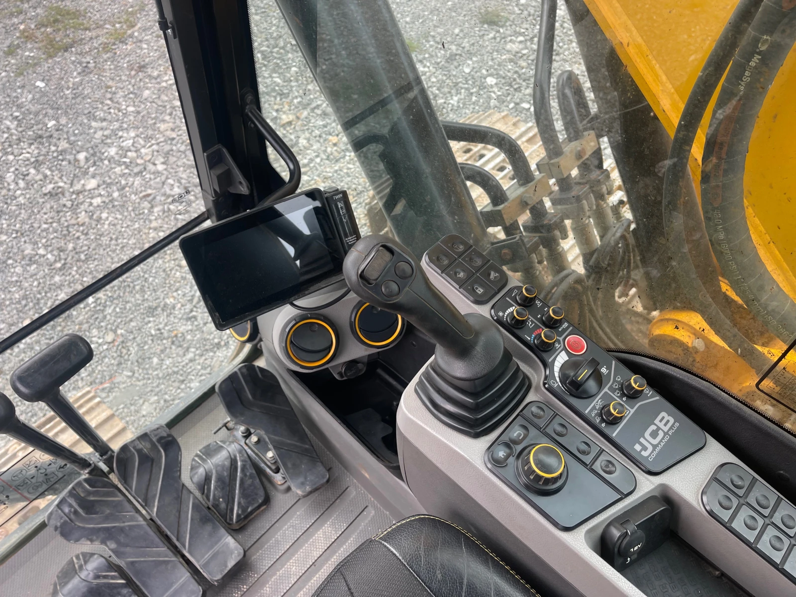  JCB 220 X SLC    | Mobile.bg   13