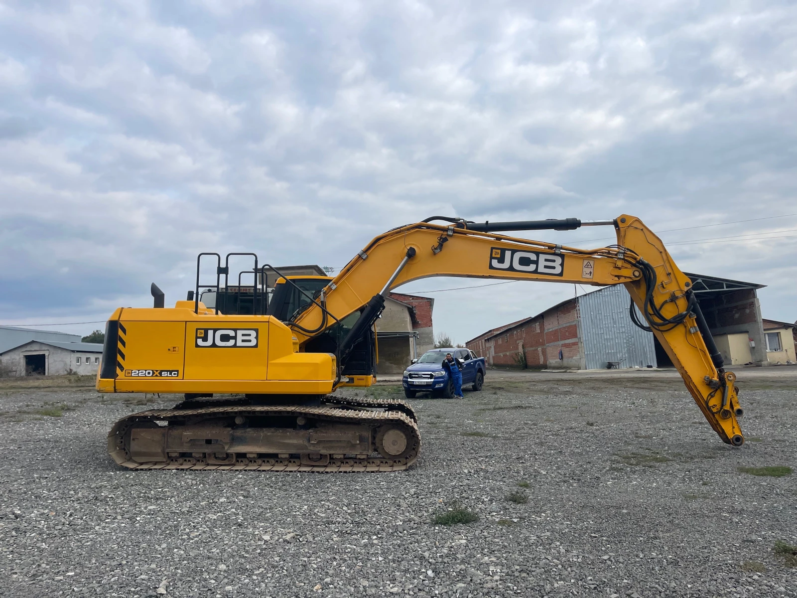Багер JCB 220 X SLC БЪРЗОСМЕНИК + НОВА КОФА ЛИЗИНГ - изображение 8