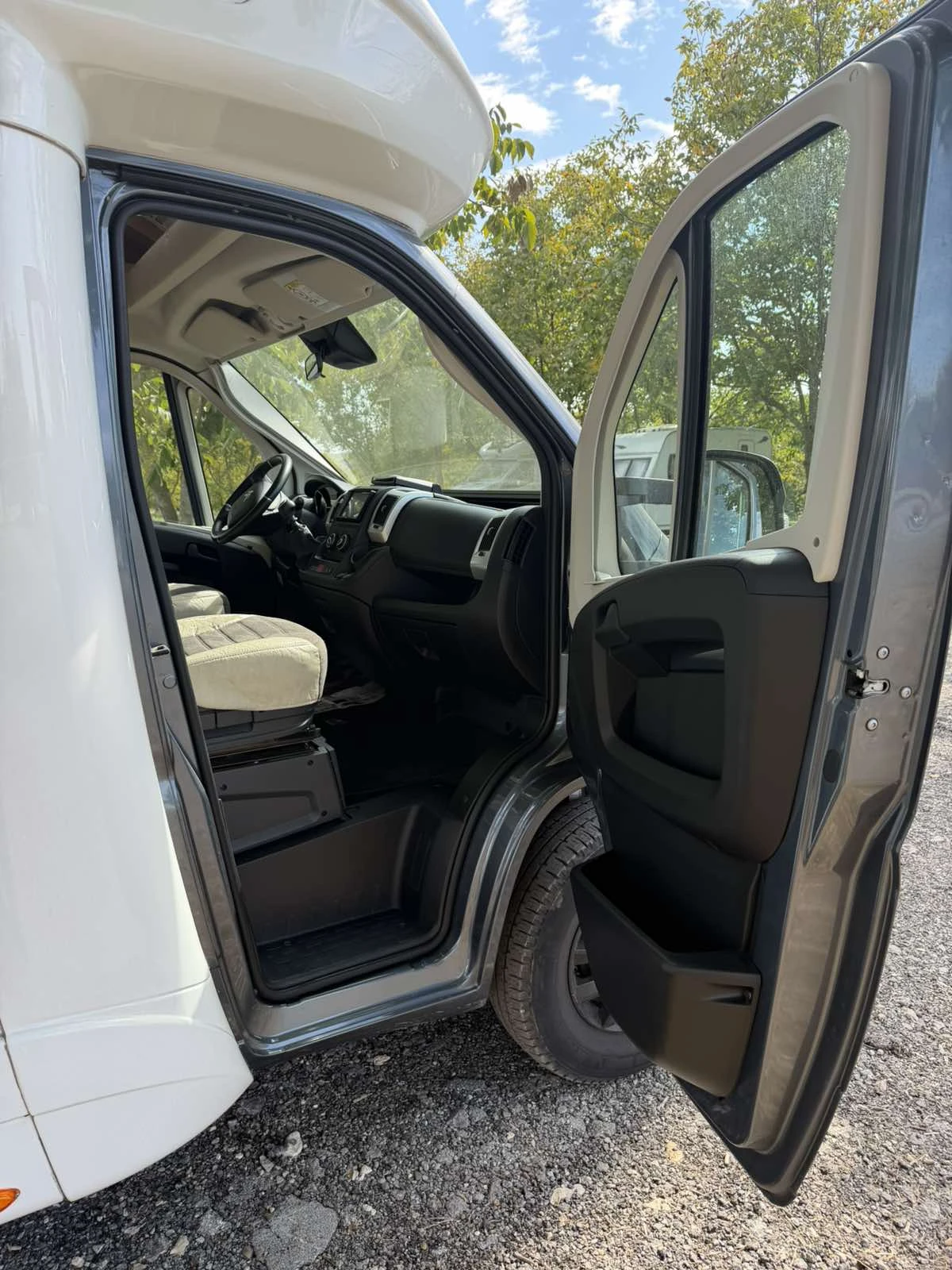 Кемпер Citroen JOA CAMP Jumper, снимка 11 - Каравани и кемпери - 56373043