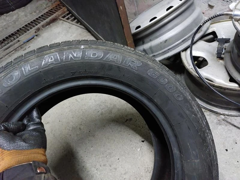 Гуми Летни 215/60R16, снимка 4 - Гуми и джанти - 35813850