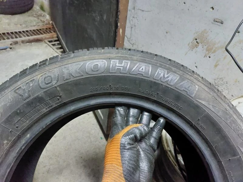 Гуми Летни 215/60R16, снимка 3 - Гуми и джанти - 35813850