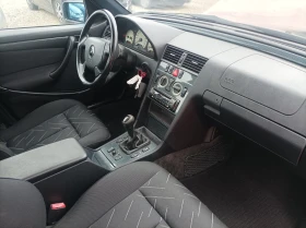 Mercedes-Benz C 200 2.0 KOMPRESSOR- ЛИЗИНГ , снимка 8
