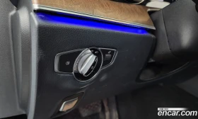 Mercedes-Benz E 300 E300 4MATIC Exclusive Standard, снимка 16