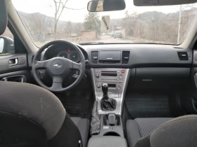 Subaru Outback 4.4 газ, снимка 12