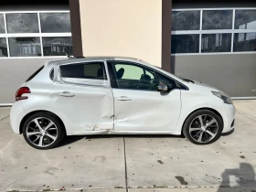 Peugeot 208 1.6 Blue-HDi EURO6 NAVI ALLURE PANORAMA FACELIFT, снимка 14