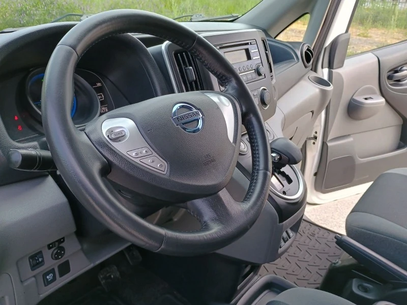 Nissan e-NV200 Товарен, снимка 12 - Автомобили и джипове - 47080009