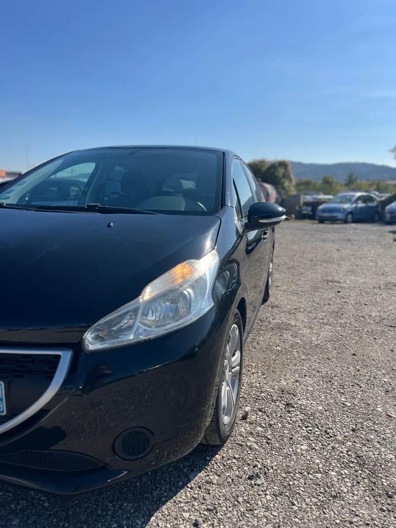 Peugeot 208 1.4HDI EURO 5, снимка 2 - Автомобили и джипове - 47309778