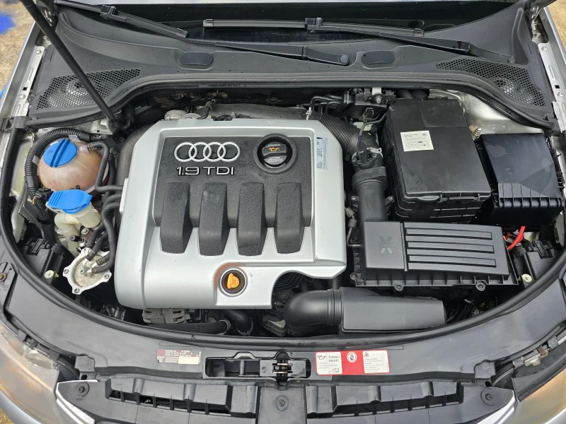 Audi A3 1.9 TDI 105 К.С. КЛИМАТРОНИК , снимка 16 - Автомобили и джипове - 47239471