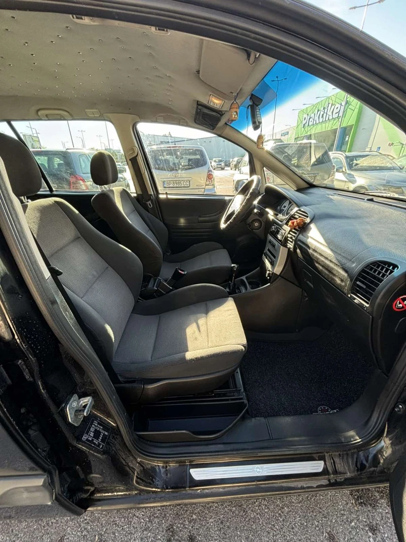 Opel Zafira, снимка 7 - Автомобили и джипове - 47446586