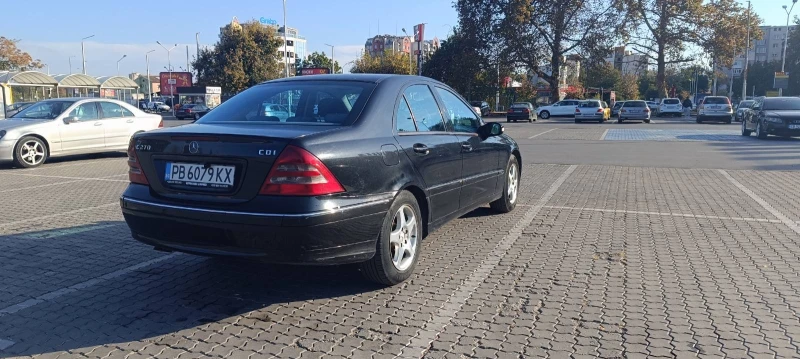 Mercedes-Benz C 270, снимка 4 - Автомобили и джипове - 47581715