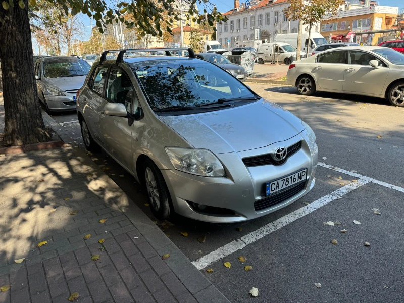 Toyota Auris 1.4 d4d, снимка 5 - Автомобили и джипове - 47732149