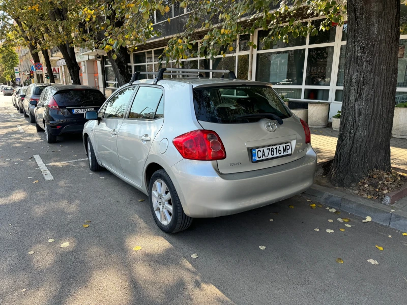 Toyota Auris 1.4 d4d, снимка 8 - Автомобили и джипове - 47732149