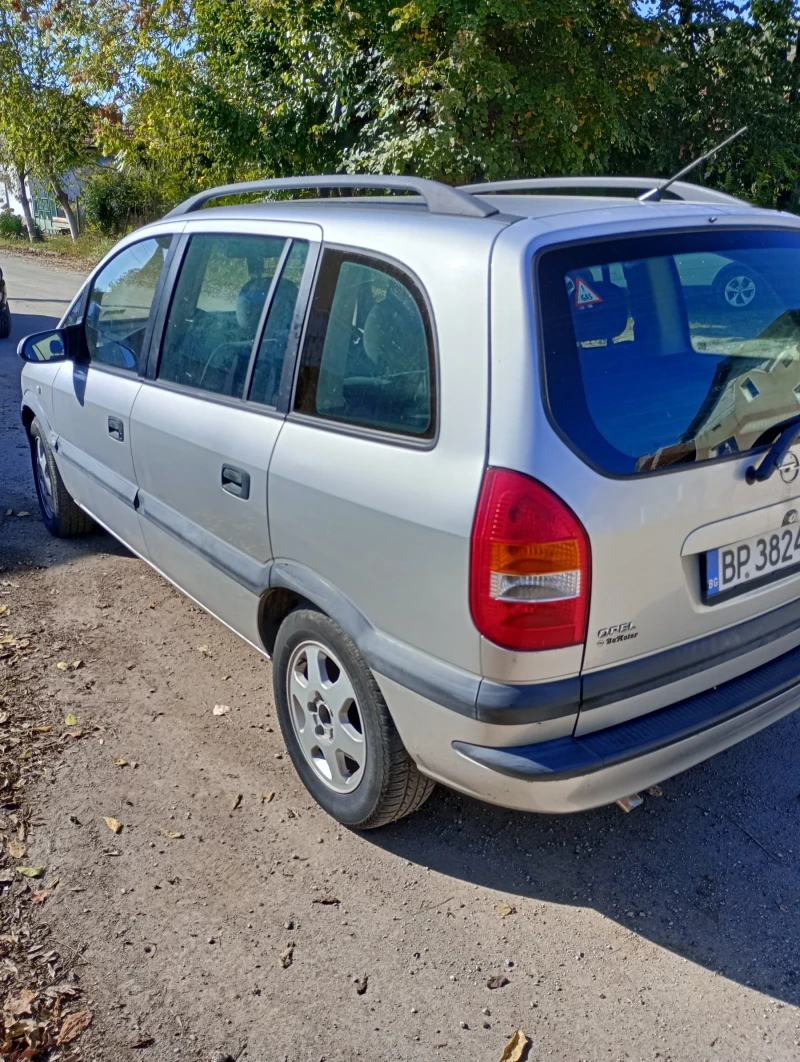 Opel Zafira, снимка 1 - Автомобили и джипове - 47664462