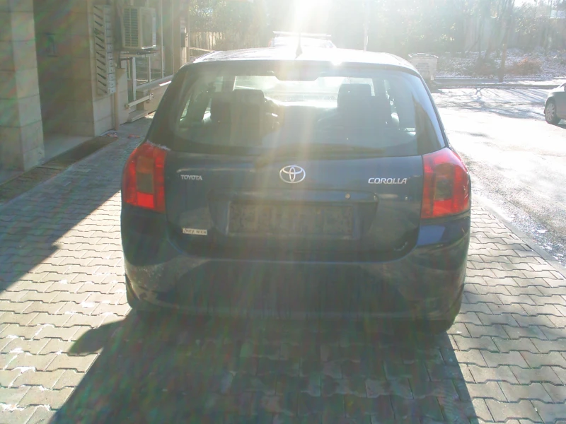 Toyota Corolla 1.4 VVT-I 97k.c., снимка 5 - Автомобили и джипове - 48079413