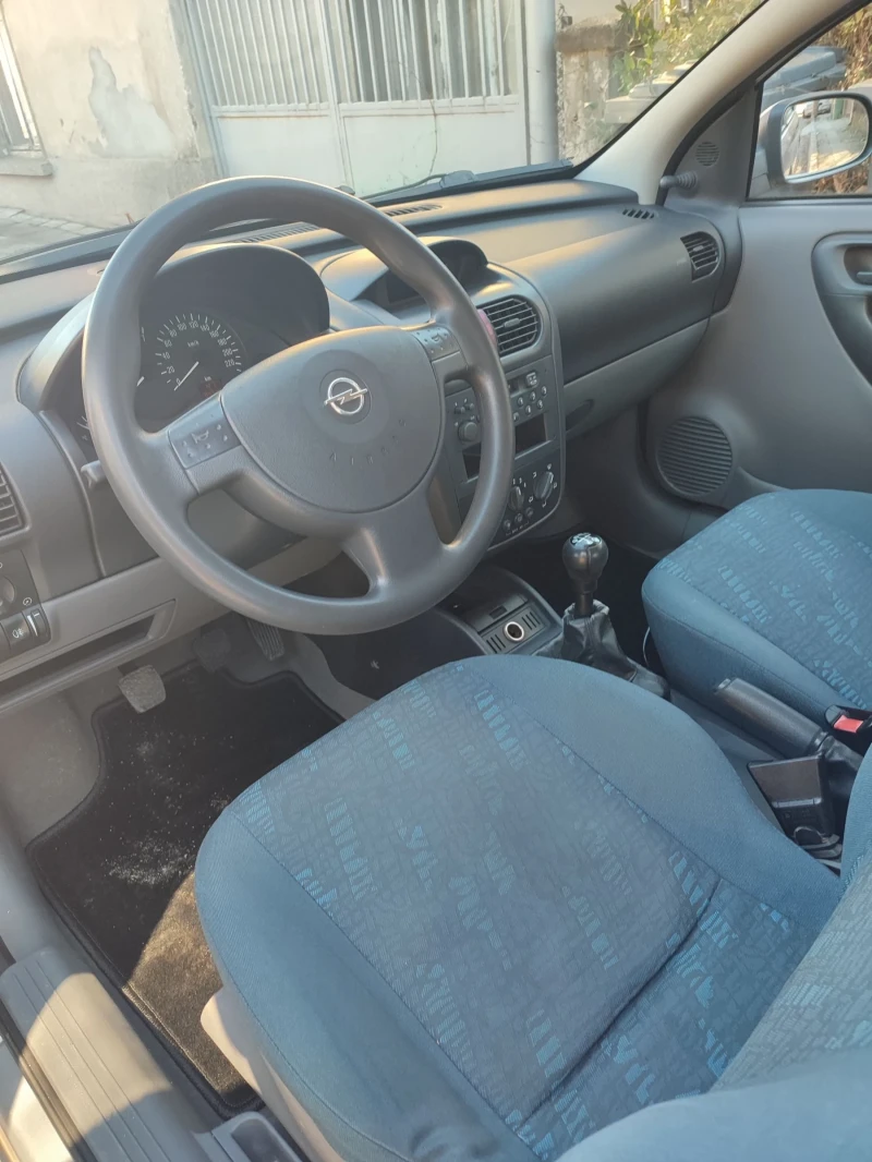 Opel Corsa 1.2 Comfort, снимка 8 - Автомобили и джипове - 48087112