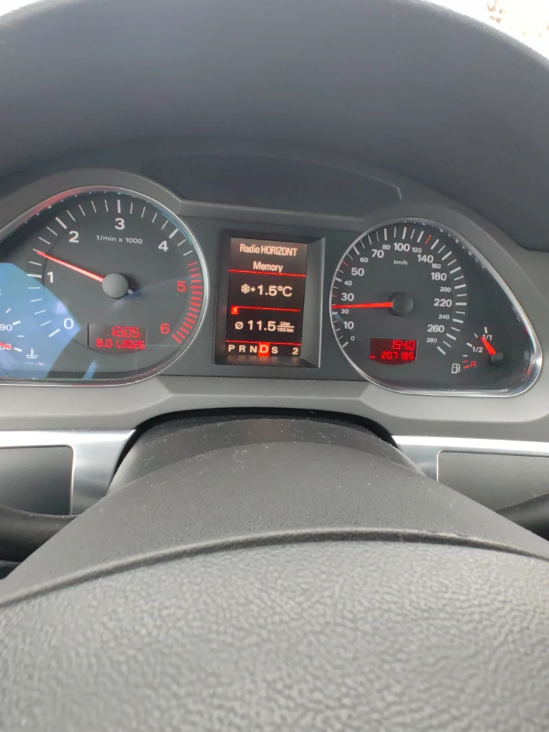 Audi A6 QUATTRO 3.0 V6 224к.с., снимка 17 - Автомобили и джипове - 49398959