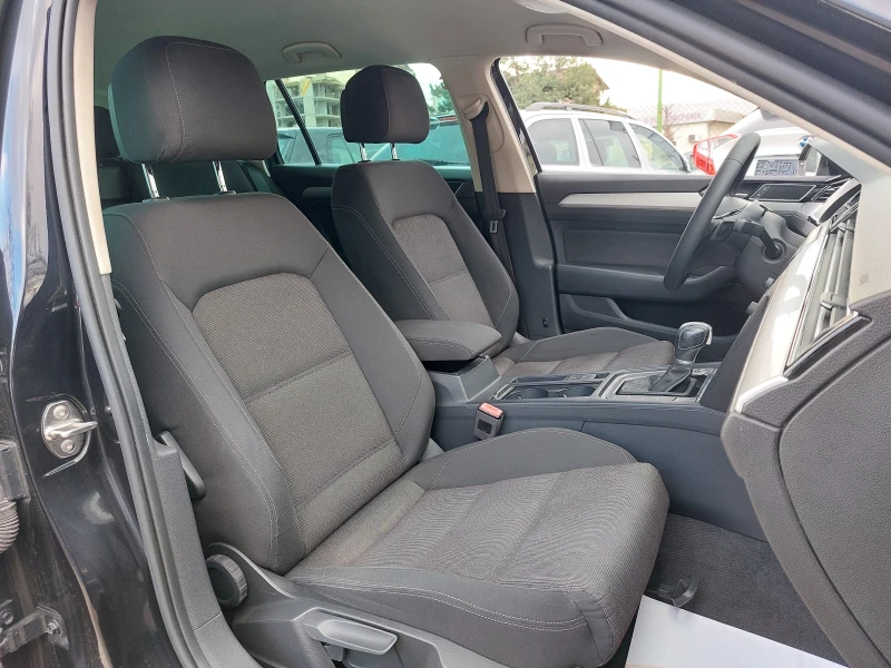 VW Passat 1.6TDI* AUTOMATIC-DSG* 36м. х 670лв.* , снимка 13 - Автомобили и джипове - 49677689