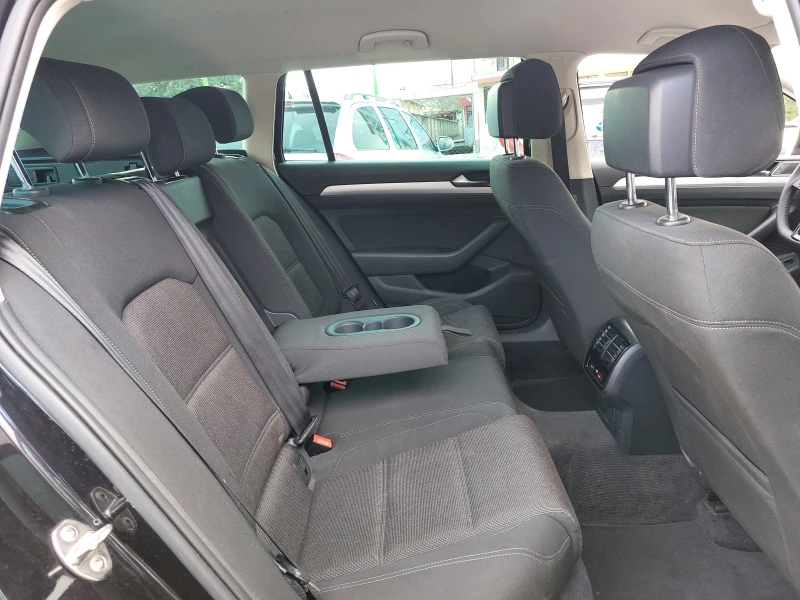 VW Passat 1.6TDI* AUTOMATIC-DSG* 36м. х 670лв.* , снимка 12 - Автомобили и джипове - 49677689