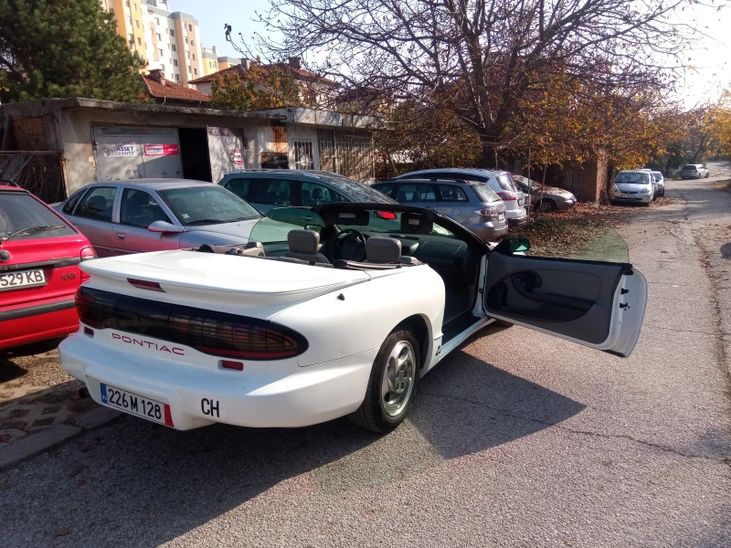 Pontiac Firebird 3.4, снимка 3 - Автомобили и джипове - 52678009