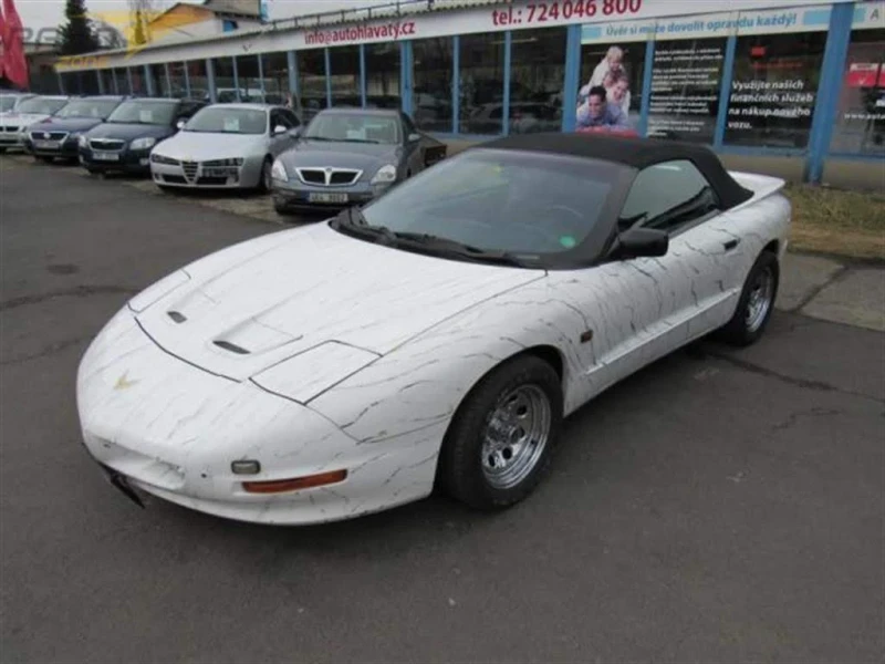 Pontiac Firebird 3.4