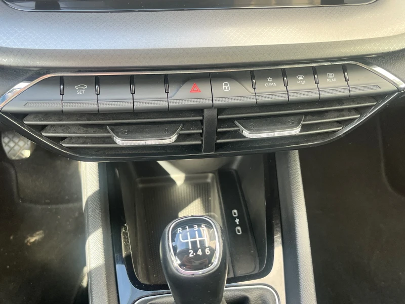 Skoda Octavia 2.0TDI, снимка 8 - Автомобили и джипове - 50196186