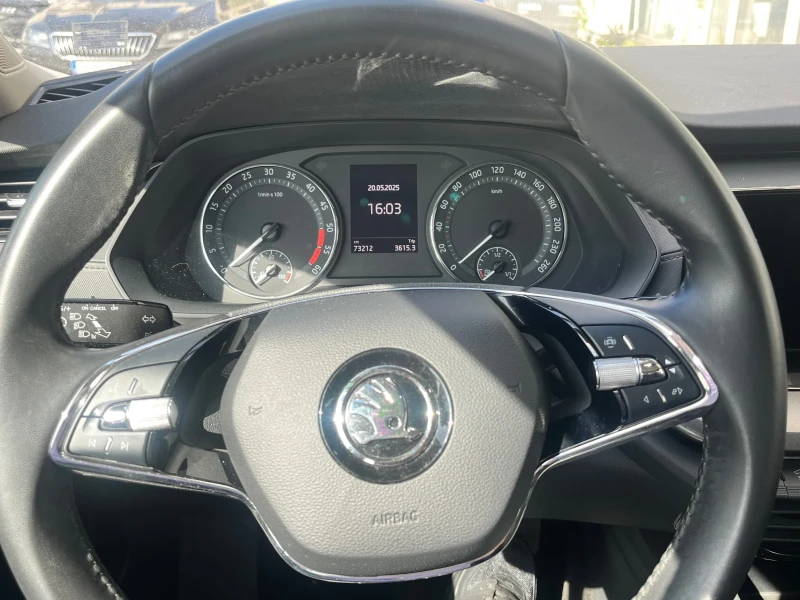 Skoda Octavia 2.0TDI, снимка 10 - Автомобили и джипове - 50196186