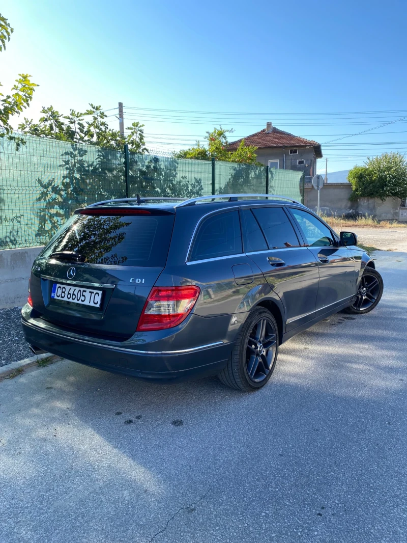 Mercedes-Benz C 220, снимка 6 - Автомобили и джипове - 51783734