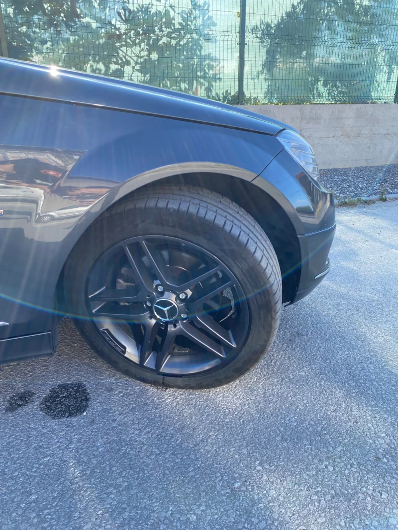 Mercedes-Benz C 220, снимка 8 - Автомобили и джипове - 51783734