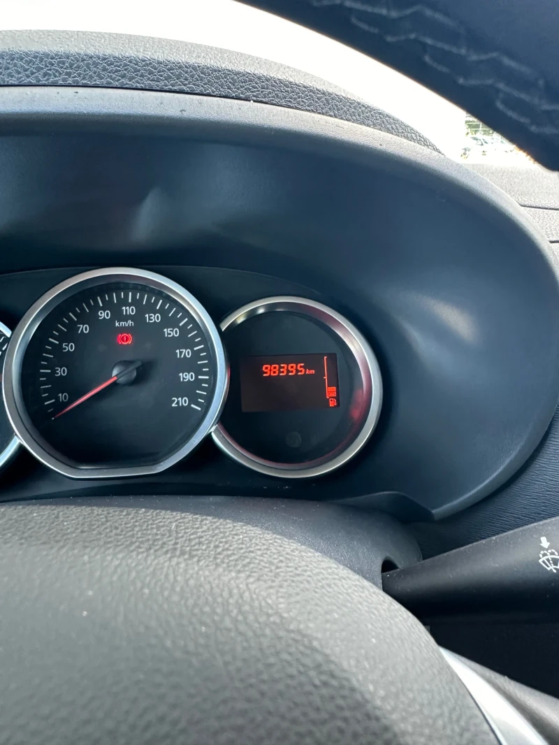 Dacia Lodgy 6+ 1 1.6i ГАЗ Stepway, снимка 9 - Автомобили и джипове - 51785651