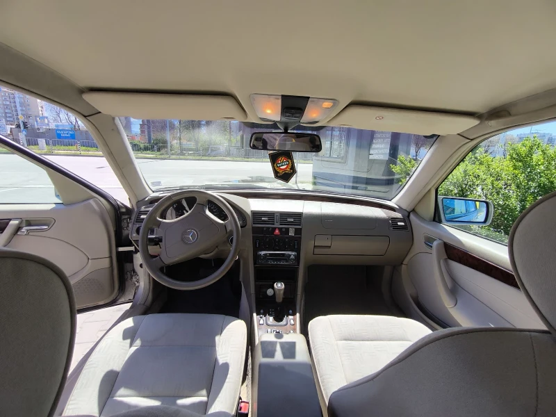 Mercedes-Benz C 220  CDI, снимка 7 - Автомобили и джипове - 52035962