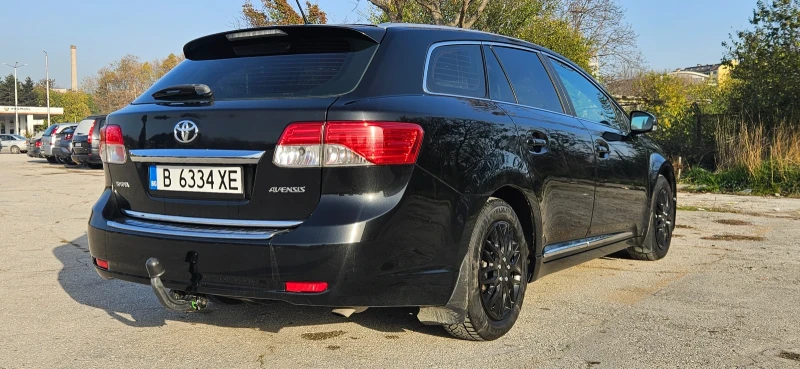 Toyota Avensis 2.0 D4D, снимка 3 - Автомобили и джипове - 52433829