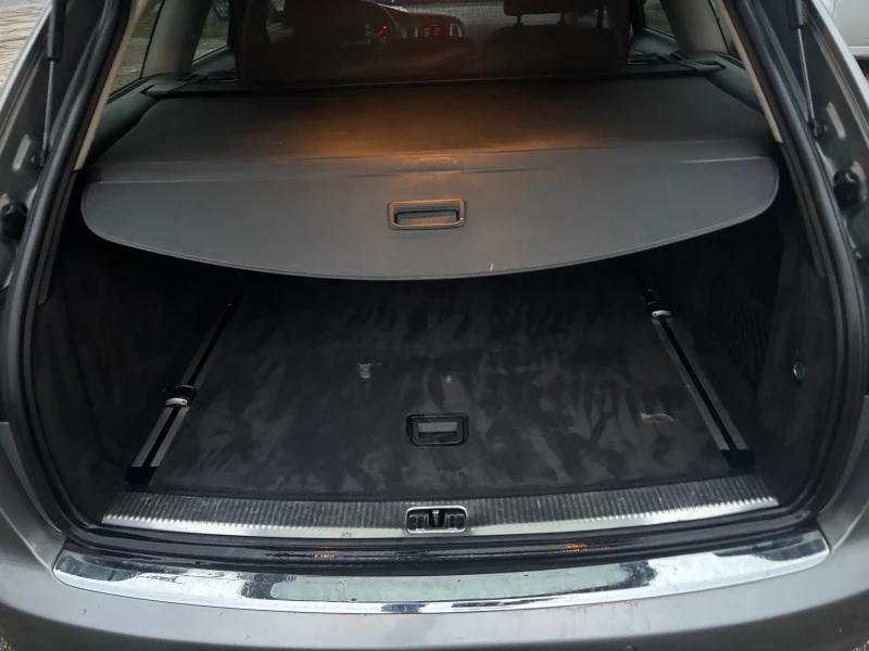 Audi A6 2009+ 2.0-170кс-ФЕЙС+ НАВИ+ 6 ск+ S LAIN, снимка 13 - Автомобили и джипове - 52482856