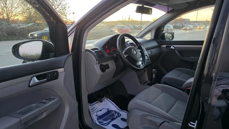 VW Touran КОЛЕДНА ПРОМОЦИЯ FACCE LIFT, снимка 6 - Автомобили и джипове - 52842926