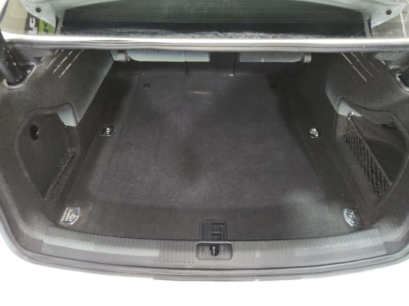 Audi A4 * PROGRESSIV * CARFAX * ЦЕНА ДО БГ, снимка 14 - Автомобили и джипове - 52975695